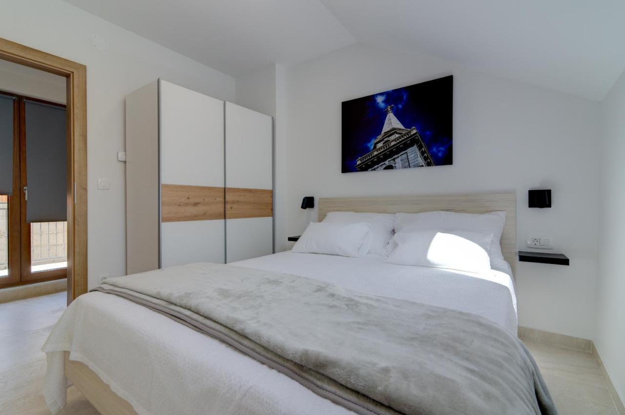 Rote Zora Appartement Senj  Buitenkant foto